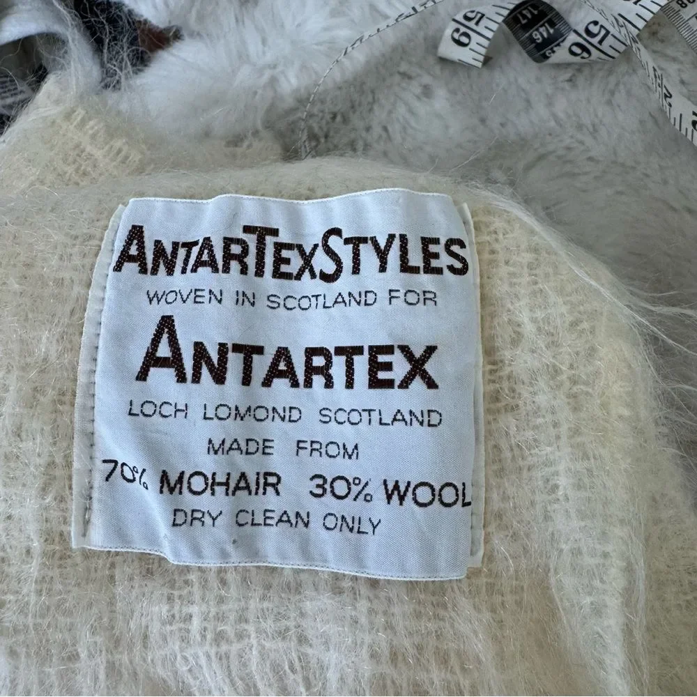Antartex Vintage Cream Fringe Hem Mohair Wool Blend Rectangular Textured Scarf